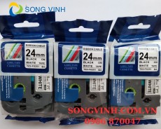 Nhãn in siêu dẻo TZ2-FX251 ( Nhãn in 24mm - Chữ đen nền trắng - Dài 8 met )